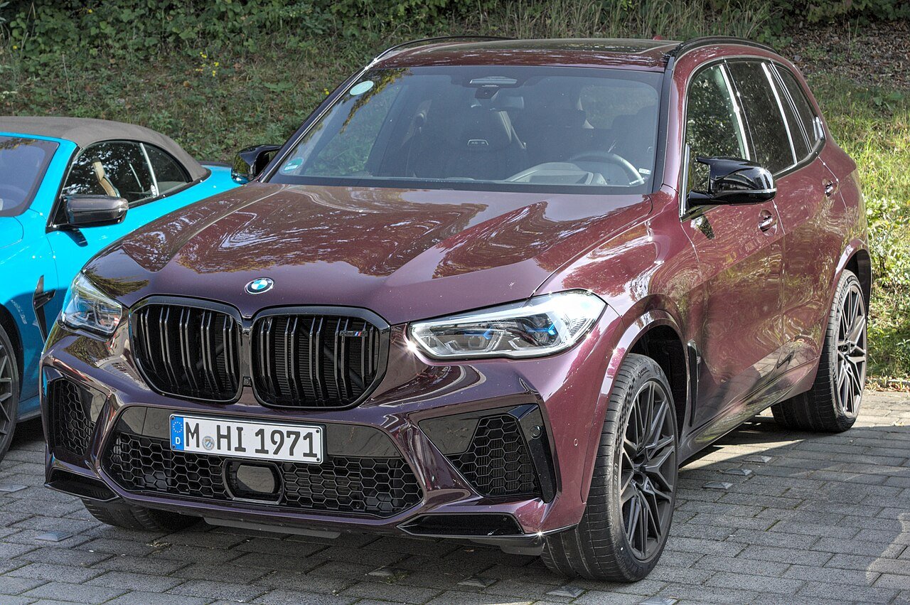 BMW i5