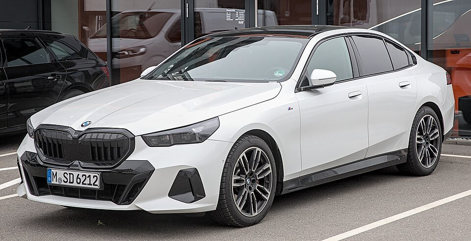BMW i5