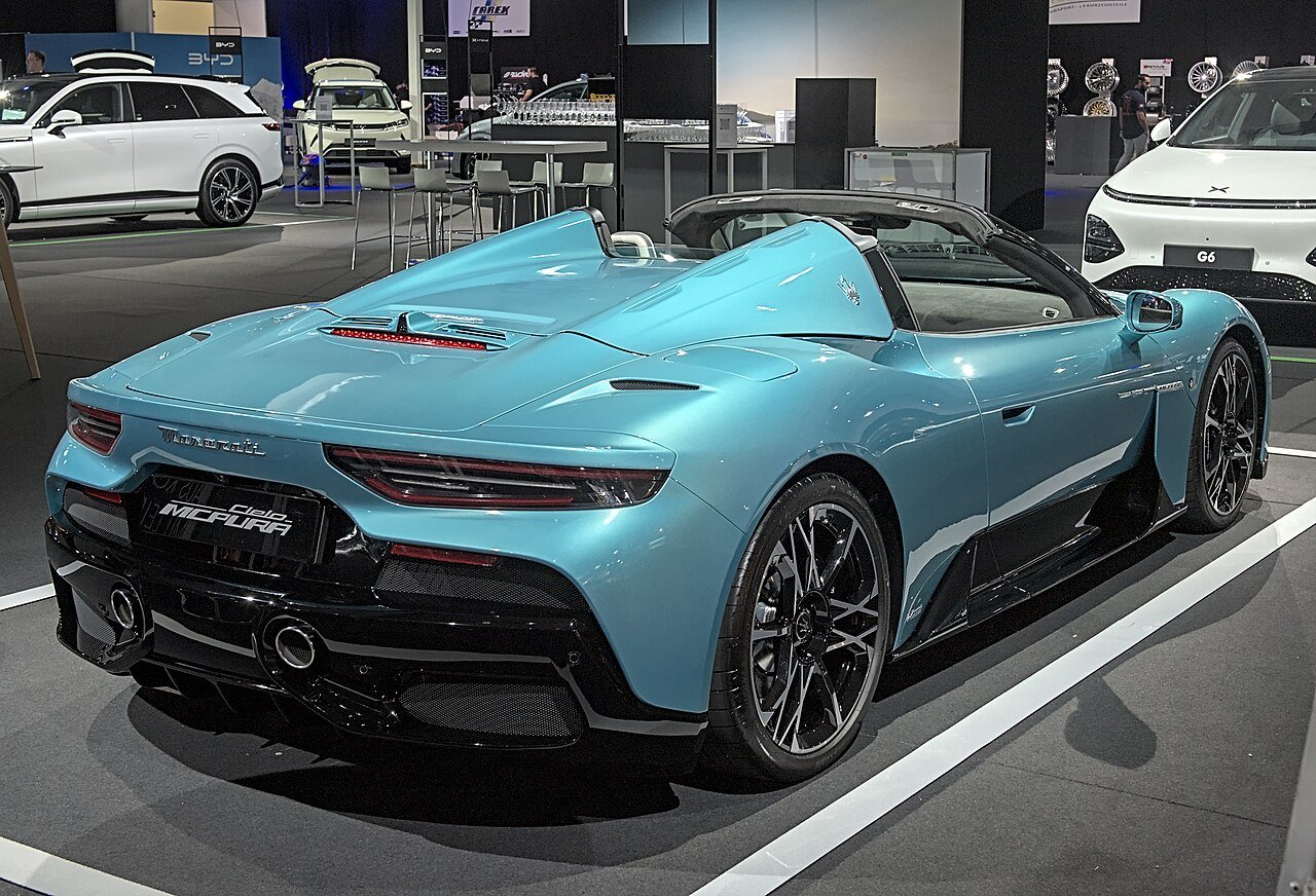 Maserati MC20