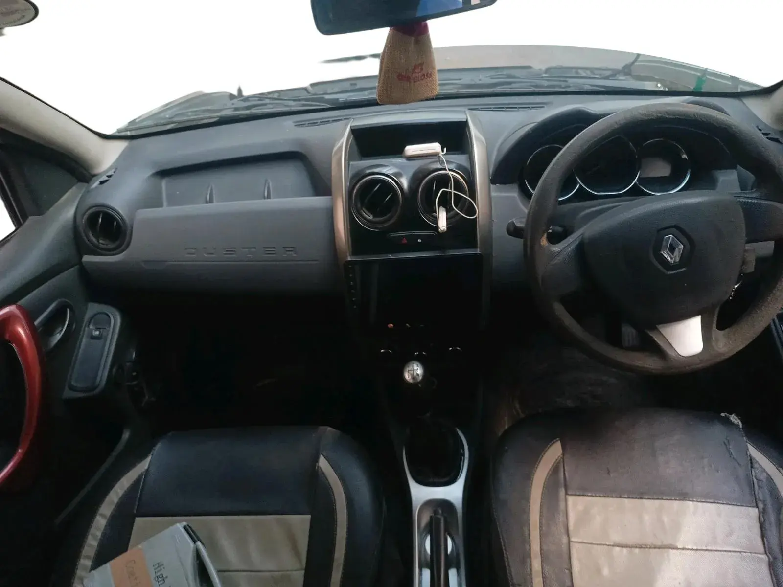 Renault Duster — View 3