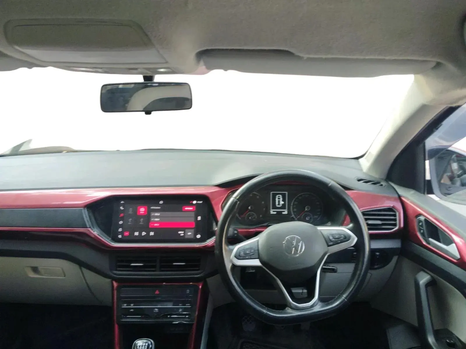 Volkswagen Taigun — View 3